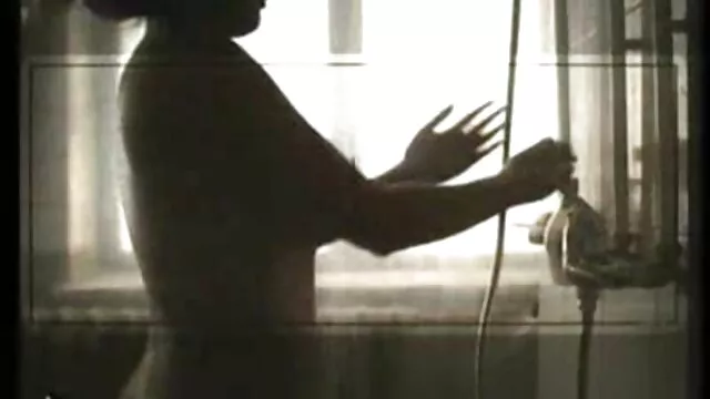 Esposa juega con ancianas follando xxx enorme negro consolador
