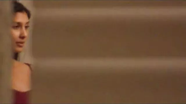 El negro se folla a ancianas tetonas cojiendo una morena sexy en anal
