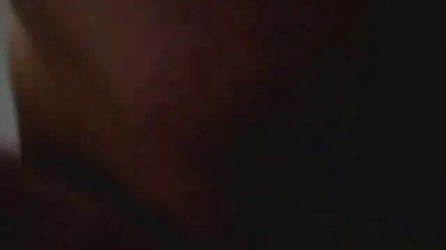 Esta exótica nena quiere cogiendo con ancianas mostrarte algo
