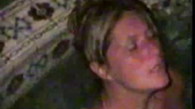 Masturbando videos de ancianas sexo la polla en las tetas colgantes de la esposa