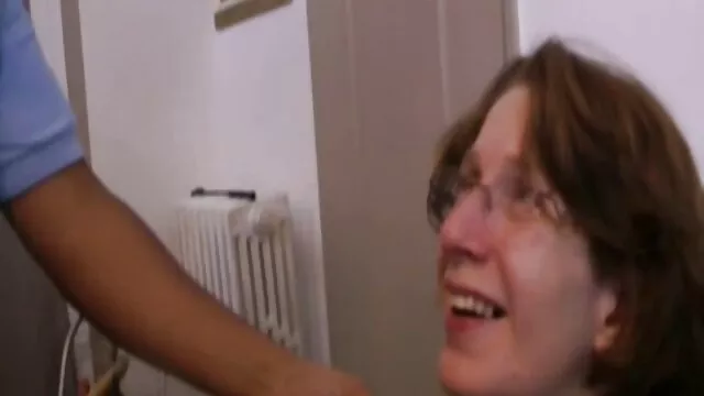 Dos chicas super guapas posando videos de ancianas haciendo el amor maravillosamente