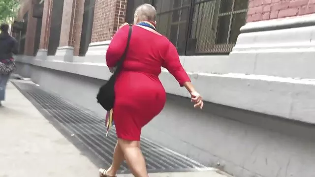 Mamada amateur con xxx viejas de 70 años tragando semen